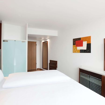 Nh Frankfurt Niederrad Hotel Frankfurt am Main Ngoại thất bức ảnh