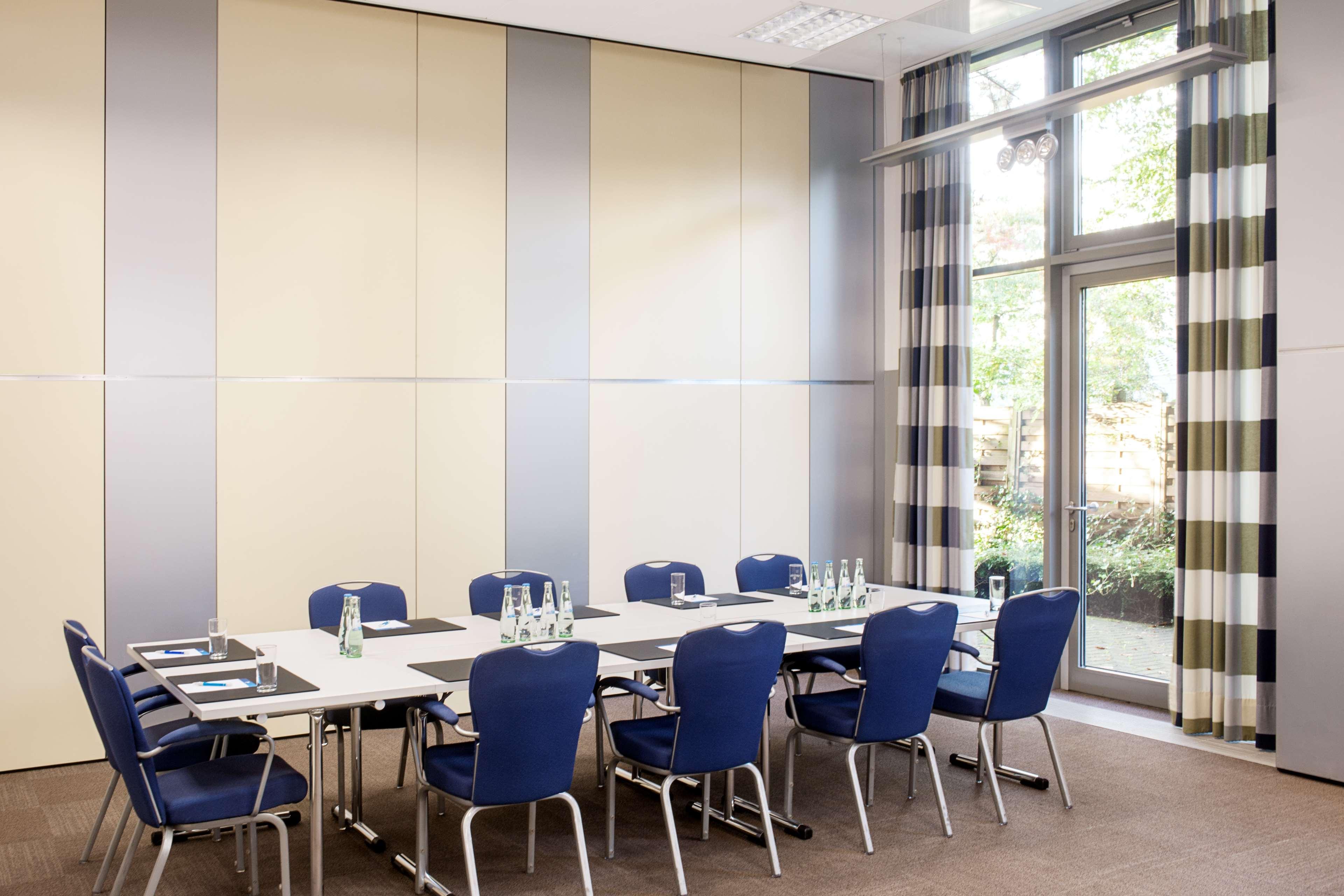 Nh Frankfurt Niederrad Hotel Frankfurt am Main Ngoại thất bức ảnh