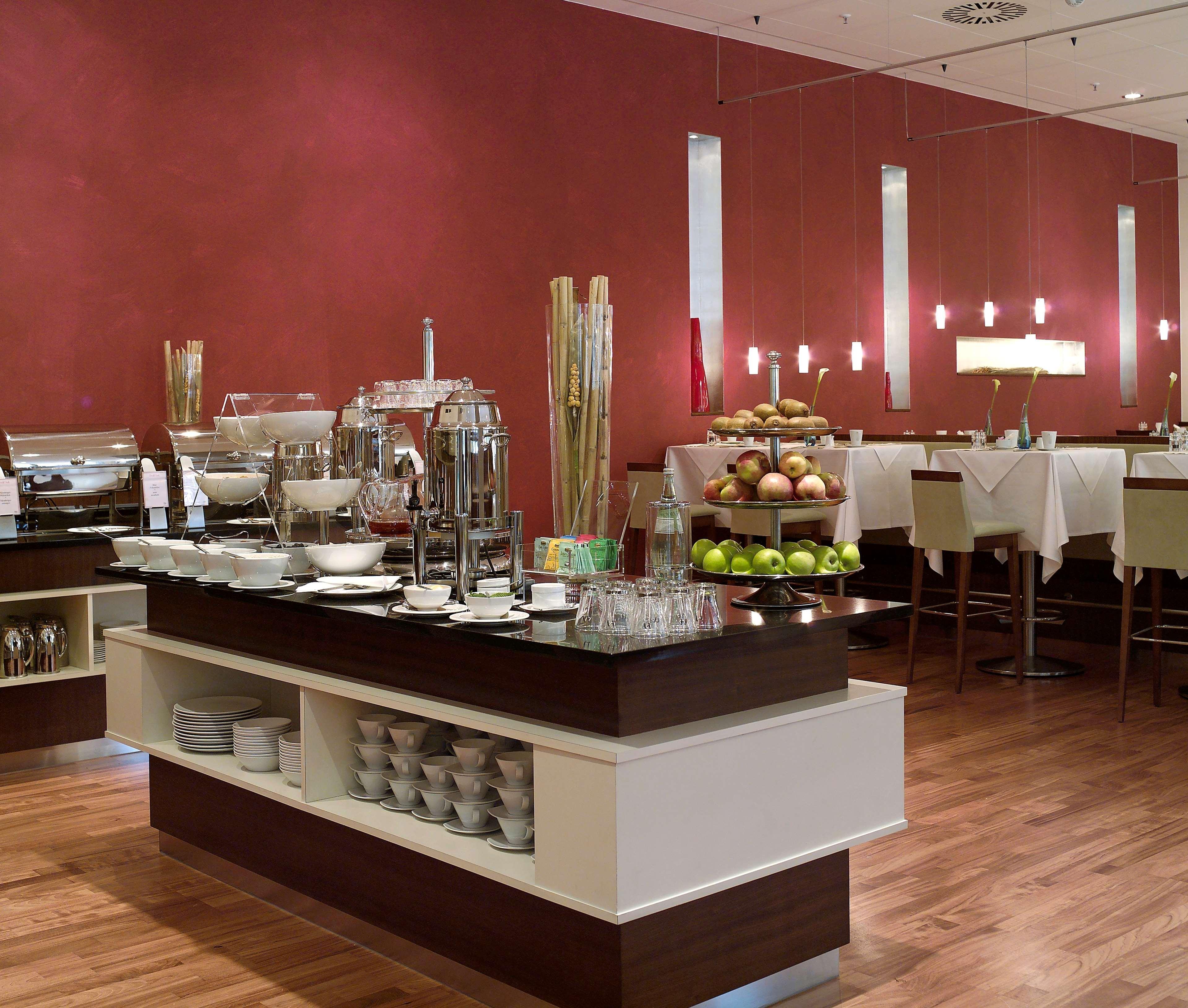 Nh Frankfurt Niederrad Hotel Frankfurt am Main Ngoại thất bức ảnh