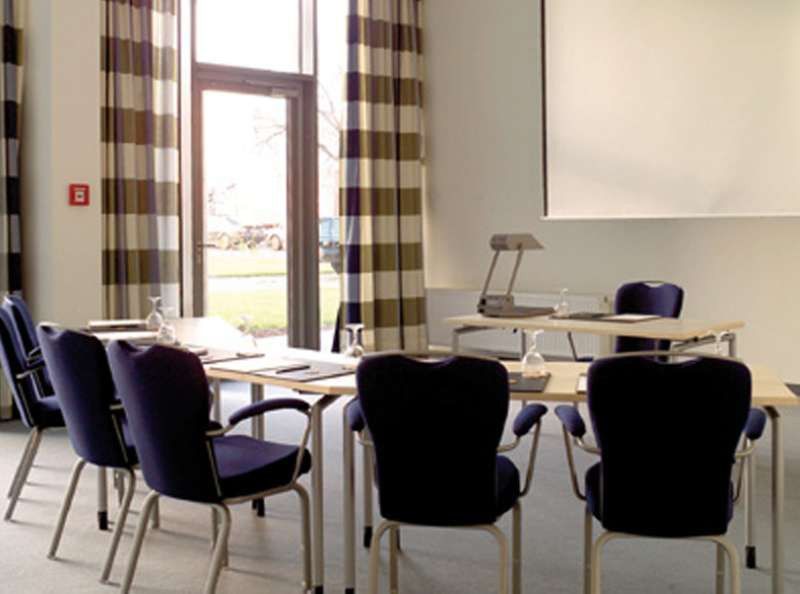 Nh Frankfurt Niederrad Hotel Frankfurt am Main Ngoại thất bức ảnh