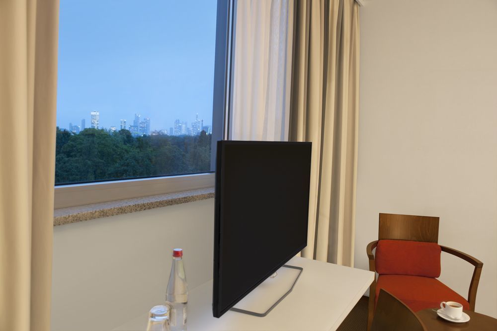 Nh Frankfurt Niederrad Hotel Frankfurt am Main Ngoại thất bức ảnh