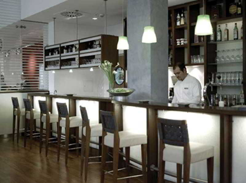 Nh Frankfurt Niederrad Hotel Frankfurt am Main Ngoại thất bức ảnh